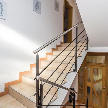 Gorgeous Apartment In Volosko With Kitchen Exterior foto